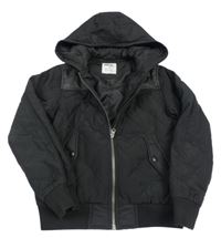 Černý prošívaný šusťákový zateplený bomber s kapucí Pepperts!