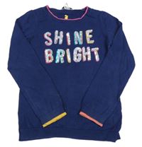 Tmavomodrý svetr s nápisem z flitrů Joules