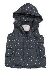 Tmavošedá puntíkatá prošívaná šusťáková zateplená vesta s kapucí Topolino
