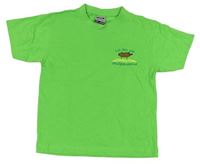 Zelené tričko s nápisem a výšivkou