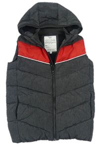 Tmavošedo-červená šusťáková zateplená vesta s kapucí M&S