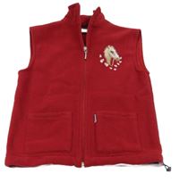 Červená fleecová propínací vesta s koněm 