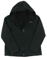 Černá softshellová bunda s kapucí