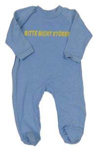 Modrý overal s nápisem 