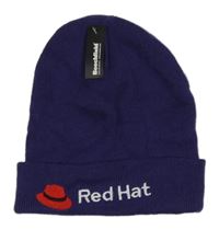 Nové - tmavofialová pletená čepice s nápisem 