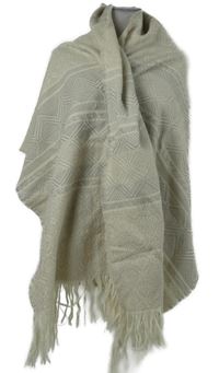 Dámská bílá vzorovaná šála s třásněmi 