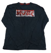 Tmavomodré triko s nápisem z překlápěcích flitrů Y.F.K.