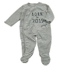 Tmavošedo-bílý pruhovaný fleecový overal s nápisy George