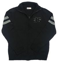 Černý propínací svetr s číslem H&M