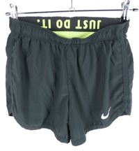 Dámské černo-limetkové sportovní funkční kraťasy s logem Nike 