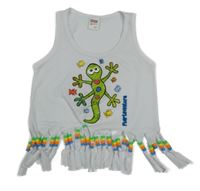 Bílý top s ješterkou a třásněmi