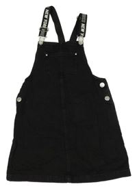 Černé riflové laclové šaty s nápisy C&A