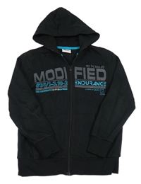 Černá propínací mikina s nápisem a číslem a kapucí YIGGA