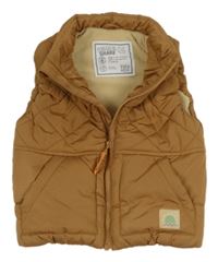 Hnědá šusťáková zateplená vesta s nášivkou zn. F&F