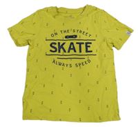 Žluté tričko se skateboardy a nápisem Topolino 