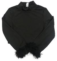 Černá crop mikina s chlupatými rukávy Shein