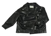 Černý koženkový křivák 