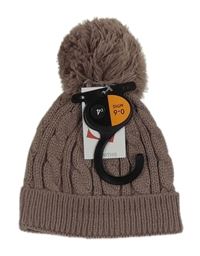 Nové - hnědá vzorovaná pletená čepice s bambulí Matalan