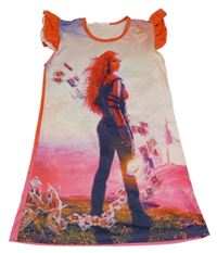 Světlerůžovo-korálová noční košile s dívkou 