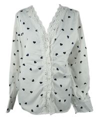 Dámská bílá saténová halenka se srdíčky a madeirou 