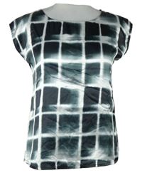 Dámská černo-šedá kostkovaná saténová halenka 