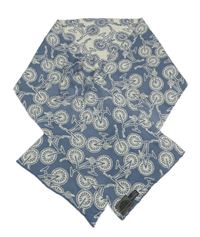 Modrá pletená oboustranná šála s koly