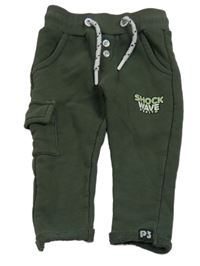 Khaki tepláky s nápisem a kapsou