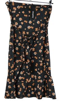 Nové - Dámské černé květované šaty s páskem Boohoo 