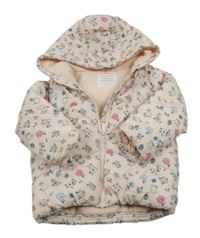 Světlerůžová květinová šusťáková zimní bunda s kapucí Primark
