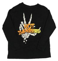 Černé triko s nápisy a kostmi Chapter young