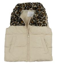 Béžovo-vzorovaná šusťákovo/kožešinová zateplená vesta Primark