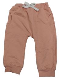 Růžové baggy tepláky 