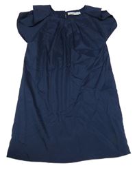 Tmavomodré lehké šaty 