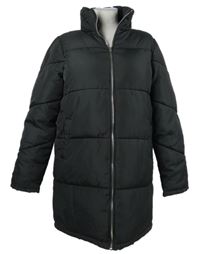 Dámský černý šusťákový zimní kabát 