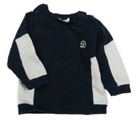 Tmavomodro-bílá mikina s písmenem 