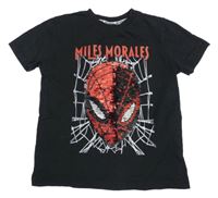Černé tričko se Spider-manem z překlápěcích flitrů Marvel