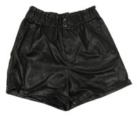 Černé koženkové kraťasy Mango