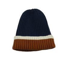 Tmavomodro-hnědo-smetanová žebrovaná pletená čepice Primark