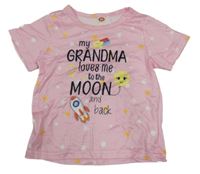 Světlerůžové tričko s potiskem a puntíky 