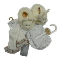 Nové - 3set - Bílé bavlněné capáčky + smetanové chlupaté capáčky + bílé podkolenky vel. 0-15