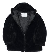 Černá kožešinová zateplená bunda s kapucí Tu