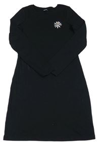 Černé žebrované šaty s květem Tu