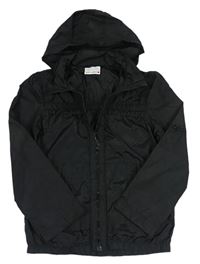 Černá šusťáková bunda s kapucí 