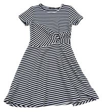Černo-bílé pruhované šaty s překřížením Primark