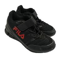 Černé textilno/koženkové botasky s logem FILA vel. 29