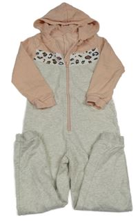 Světlešedo-bílo-pudrová tepláková kombinéza se vzorem a kapucí George