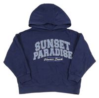 Tmavomodrá mikina s nápisy a kapucí Matalan