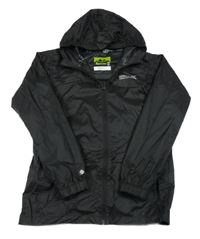 Černá šusťáková nepromokavá bunda s logem a kapucí Regatta