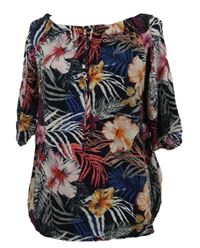 Dámská tmavomodrá květovaná halenka s lodičkovým výstřihem Comma 