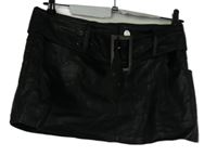 Dámská černá koženková minisukně s páskem 